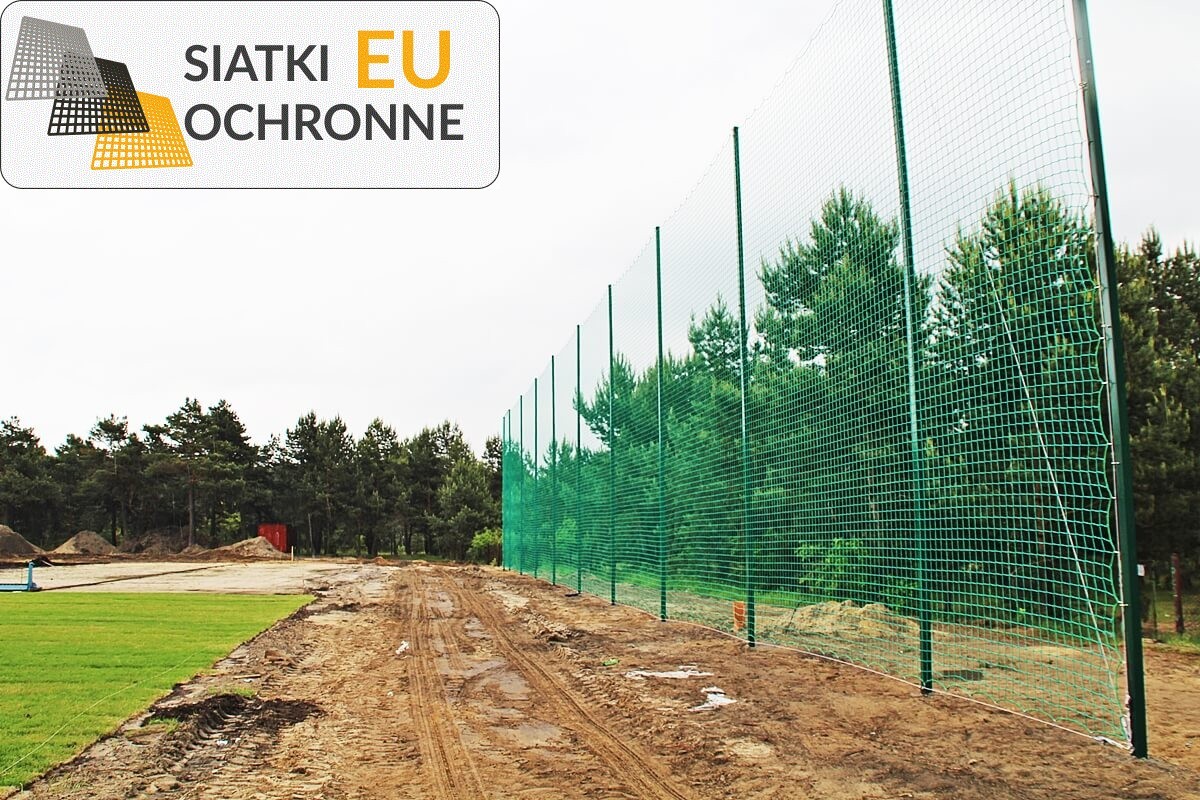   SiatkiOchronne.eu - Siatki zabezpieczające dla boisk sportowych 