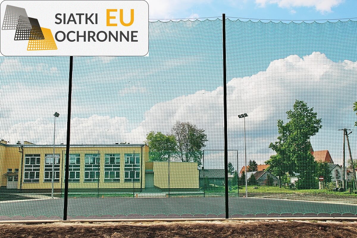 Uniwersalna siatka na boisko do zatrzymywania piłek SiatkiOchronne.eu - Uniwersalna siatka na boisko do zatrzymywania piłek