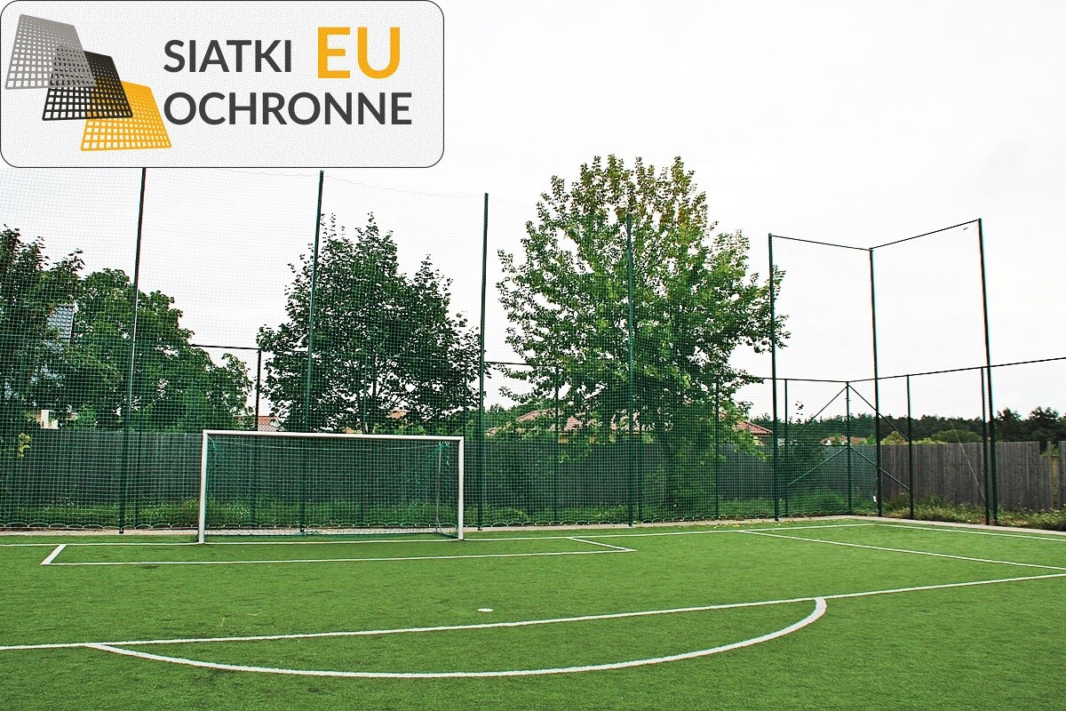 Siatki zabezpieczające dla boisk sportowych SiatkiOchronne.eu - Siatki zabezpieczające dla boisk sportowych