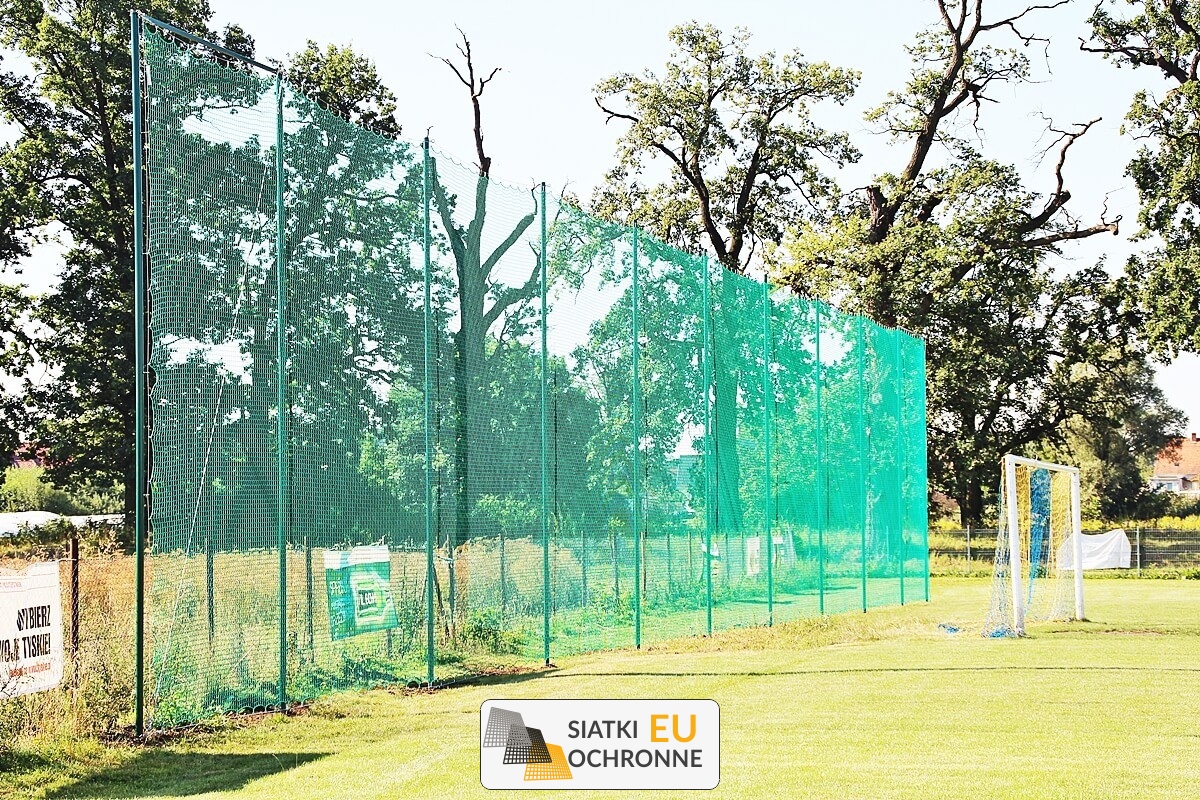   SiatkiOchronne.eu - Gruba siatka sznurkowa do zabezpieczania boisk 