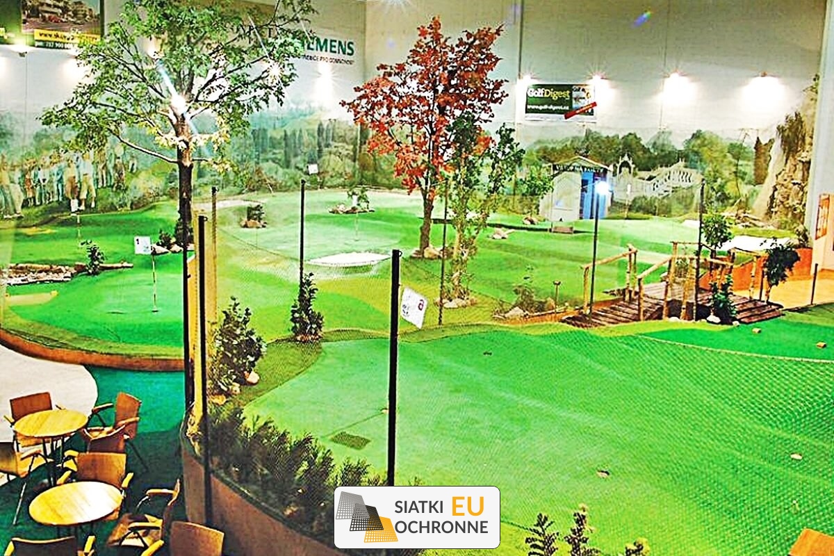 Bezpieczne pole golfowe - mocna siatka SiatkiOchronne.eu - Bezpieczne pole golfowe - mocna siatka