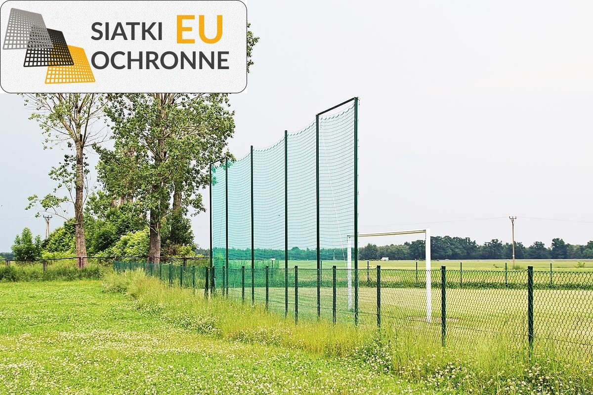   SiatkiOchronne.eu - Siatka ochronna o wymiarach 4m na wysokość dla piłkochwytów 