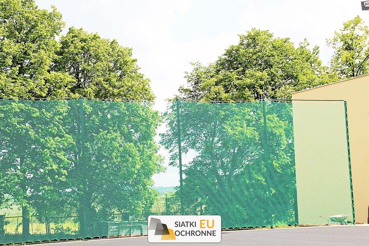   SiatkiOchronne.eu - Wieszana siatka do chwytania piłek 