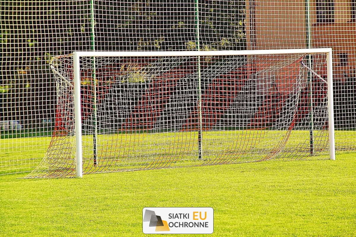 Siatki na bramki Siatka do bramek sportowych Oczko siatki 10x10cm Grubość siatki 5mm SiatkiOchronne.eu - Siatki na bramki Siatka do bramek sportowych Oczko siatki 10x10cm Grubość siatki 5mm