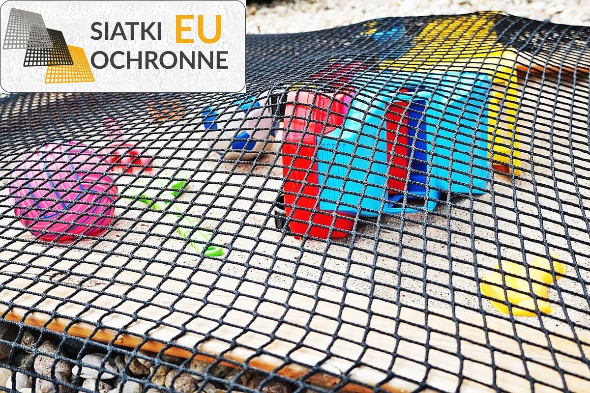 Gwarancja bezpieczeństwa podczas wspinaczki dzięki wytrzymałym siatkom zabezpieczającym SiatkiOchronne.eu - Gwarancja bezpieczeństwa podczas wspinaczki dzięki wytrzymałym siatkom zabezpieczającym