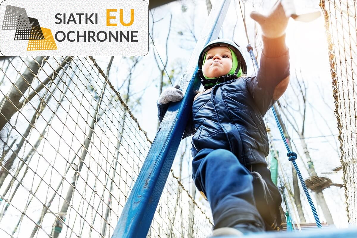 Zapewnij bezpieczeństwo na twoim podwórku dzięki naszej siatce do placów zabaw SiatkiOchronne.eu - Zapewnij bezpieczeństwo na twoim podwórku dzięki naszej siatce do placów zabaw