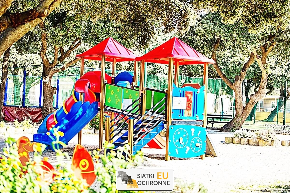   SiatkiOchronne.eu - Gruba siatka do parku linowego   Zabezpieczenie wspinaczki 