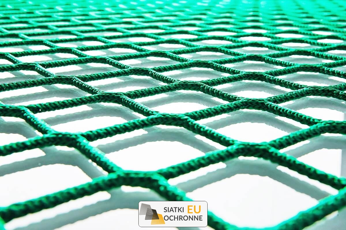   SiatkiOchronne.eu - Twórcze wykorzystanie siatek sznurkowych do ozdoby pokoju malucha 