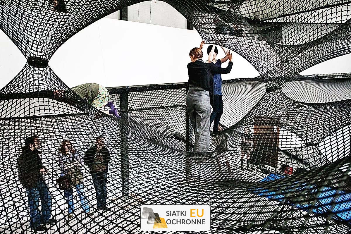   SiatkiOchronne.eu - Innowacyjne siatki sznurkowe - odważny i kreatywny wystrój pokoju dla twojego dziecka 