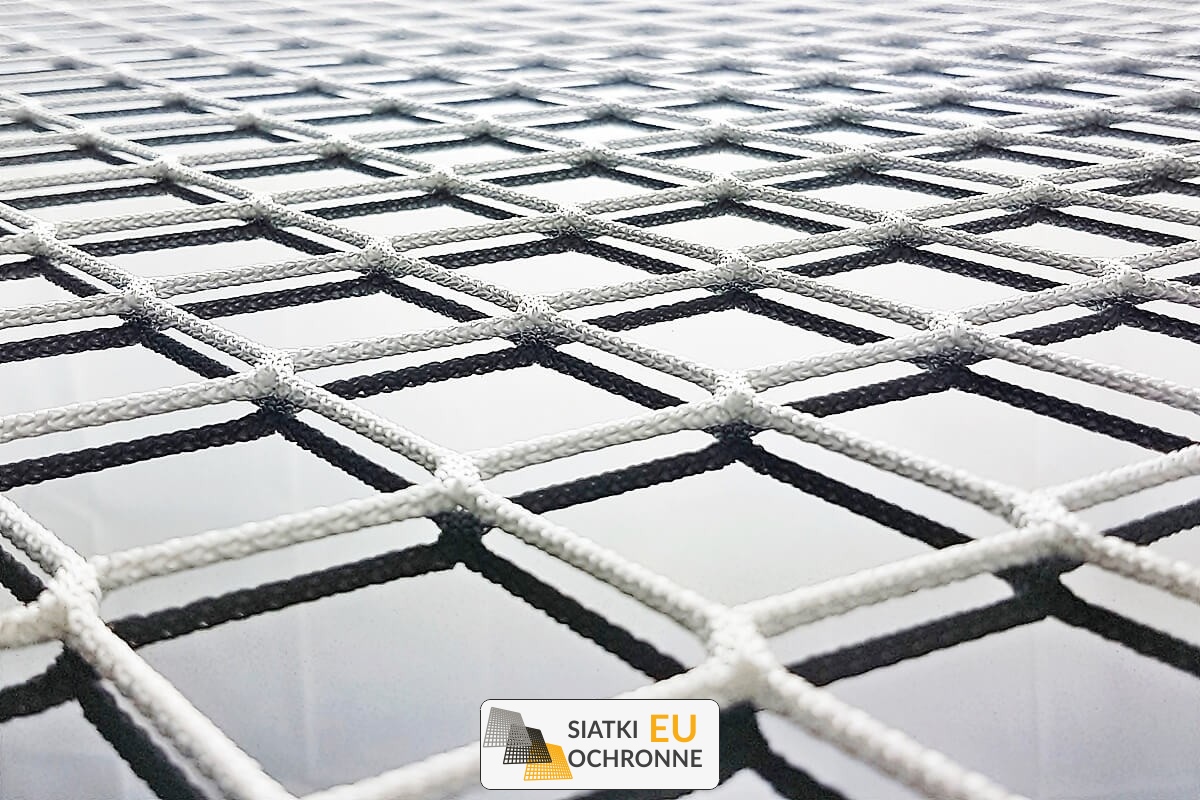   SiatkiOchronne.eu - Ozdobna siatka do pokoju dziecka   Ozdabianie siatką pokojiku dziecka 