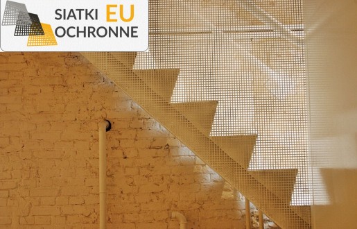 Zabezpiecz swoje schody solidną siatką o wyższości SiatkiOchronne.eu - Zabezpiecz swoje schody solidną siatką o wyższości