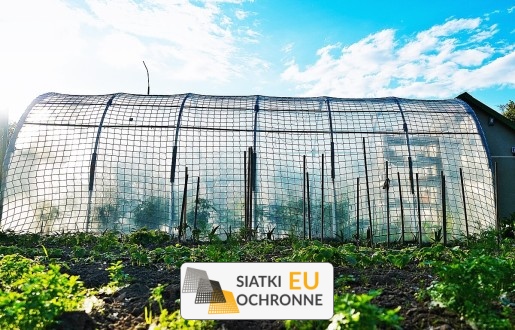   SiatkiOchronne.eu - Ochronne przykrycie na tunel uprawny zapewniające ochronę przed wiatrem 