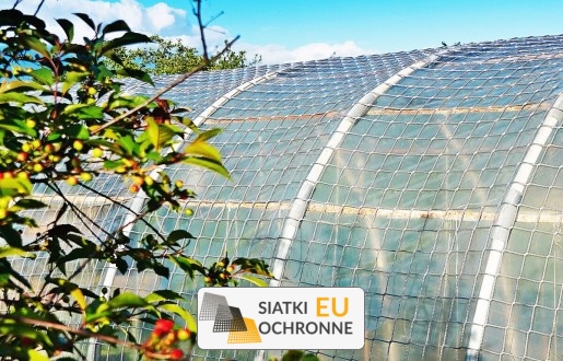   SiatkiOchronne.eu - Wzmocnienie do tunelu foliowego — ochrona przed silnym wiatrem 