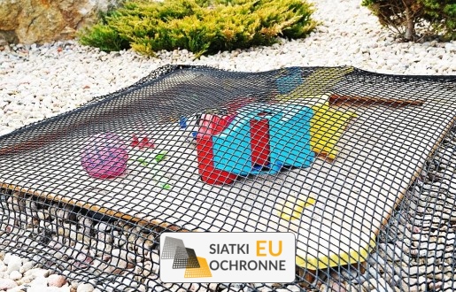   SiatkiOchronne.eu - Bezpieczna osłona dla piaskownicy dziecięcej 