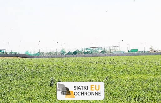 Siatka zabezpieczająca styropian przed silnym wiatrem podczas remontu i ocieplenia SiatkiOchronne.eu - Siatka zabezpieczająca styropian przed silnym wiatrem podczas remontu i ocieplenia