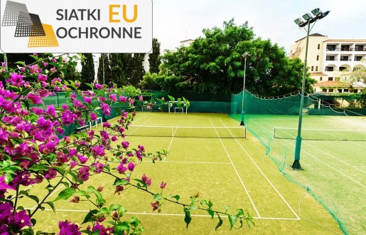   SiatkiOchronne.eu - Stabilna siatka bezpieczeństwa — dedykowana dla kortów tenisowych 