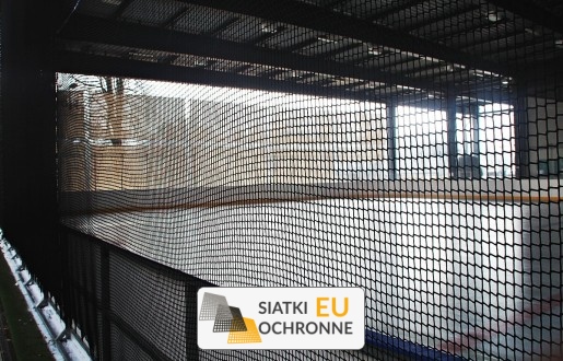   SiatkiOchronne.eu - Mocna i ekonomiczna siatka sznurkowa dla lodowisk 