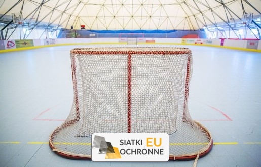 Mocna siatka - idealna ochrona na lodowiskach SiatkiOchronne.eu - Mocna siatka - idealna ochrona na lodowiskach