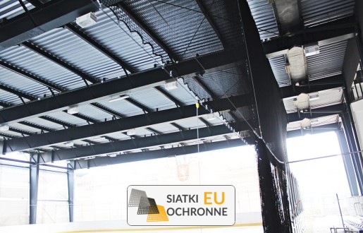 Siatka do ochrony ogrodzenia hokejowego o wysokiej odporności mechanicznej SiatkiOchronne.eu - Siatka do ochrony ogrodzenia hokejowego o wysokiej odporności mechanicznej