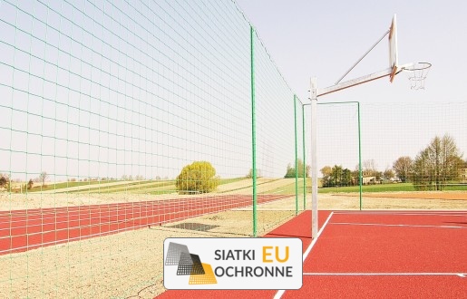   SiatkiOchronne.eu - Wysokiej jakości siatka do ograniczania boiska szkolnego 