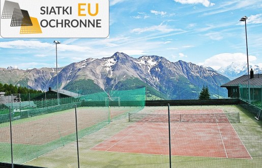   SiatkiOchronne.eu - Siatka ochronna polipropylenowa 4,5x4,5m o grubości sznurka 5mm — idealna do zabezpieczenia boiska 