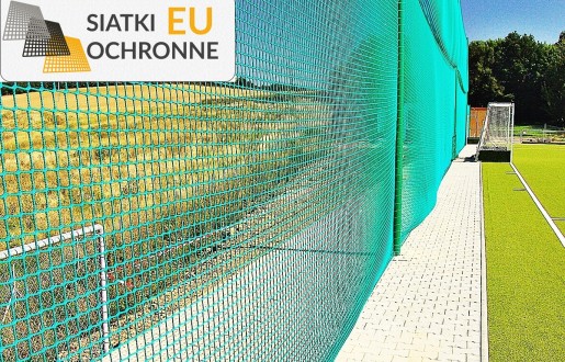 Siatkowe ogrodzenie do boiska o wysokości 6m ze słupami, o wielkości oczek 4,5x4,5cm i grubości nici 4mm SiatkiOchronne.eu - Siatkowe ogrodzenie do boiska o wysokości 6m ze słupami, o wielkości oczek 4,5x4,5cm i grubości nici 4mm