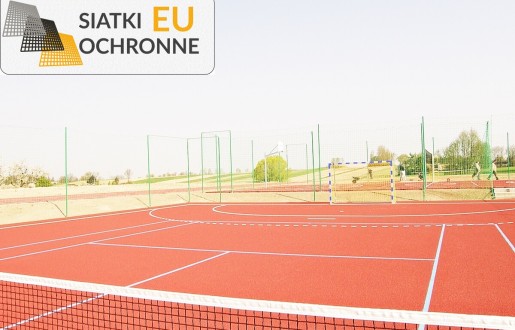   SiatkiOchronne.eu - Bezpieczne siatki do piłki na teren szkolny 