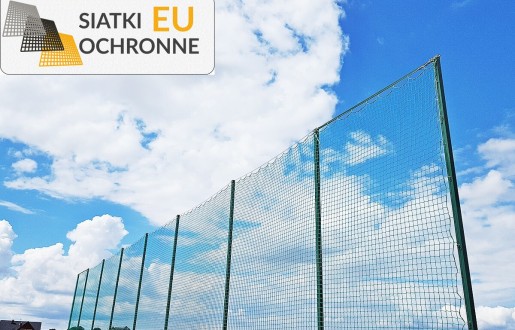 Siatki i piłkochwyty sznurkowe dla boiska piłkarskiego SiatkiOchronne.eu - Siatki i piłkochwyty sznurkowe dla boiska piłkarskiego
