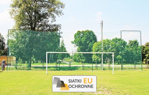   SiatkiOchronne.eu - Przeznaczone dla miłośników piłki nożnej — Siatkowe ogrodzenie boiskowe 