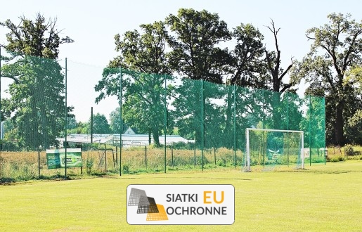   SiatkiOchronne.eu - Siatka zabezpieczająca do boiska - idealna dla piłki nożnej 
