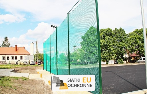   SiatkiOchronne.eu - Ogrodzenie piłkarskie   Ogrodzenie do gry w piłkę nożną 