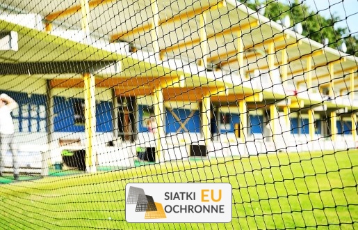 Małe oczko - siatka polipropylenowa na pole golfowe SiatkiOchronne.eu - Małe oczko - siatka polipropylenowa na pole golfowe