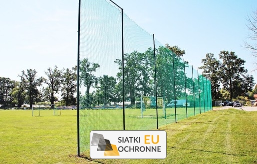   SiatkiOchronne.eu - Piłkochwyt 5m wysokości Siatka oczko 6x6cm Grubość siatki 4mm 
