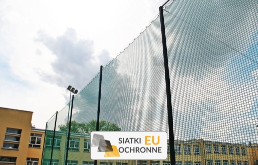   SiatkiOchronne.eu - Siatka na piłkochwyt - 4,5x4,5 3mm PP 
