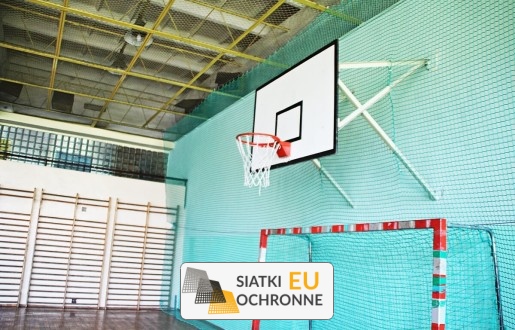   SiatkiOchronne.eu - Siatka na hale sportową   Zabezpieczenie siatką hali sportowej 