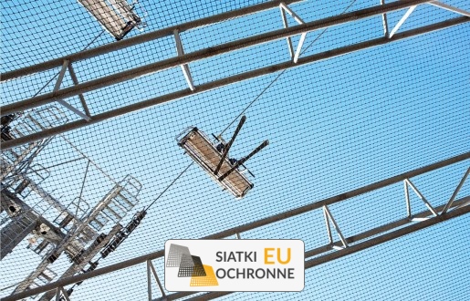   SiatkiOchronne.eu - Ogrodzenie tras sportowych   Zabezpieczenie tras sportowych siatką 